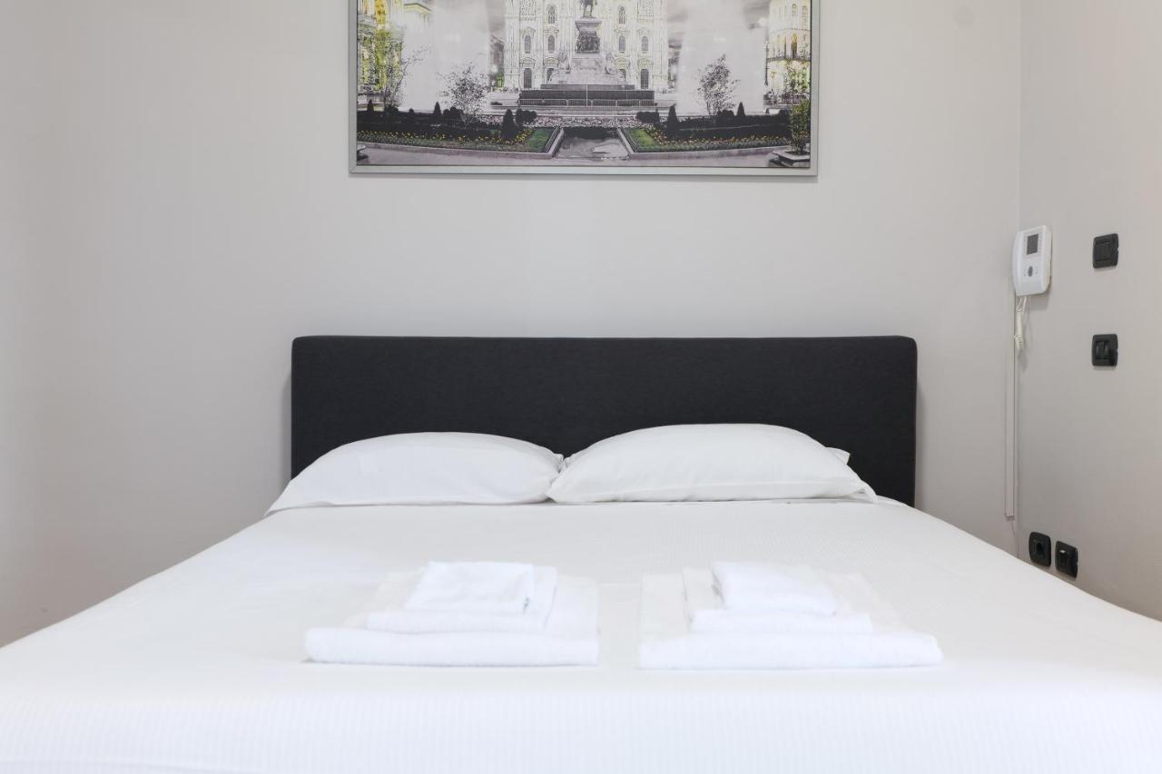 Prestige Boutique Homes - Duomo 2 Milano Exteriör bild